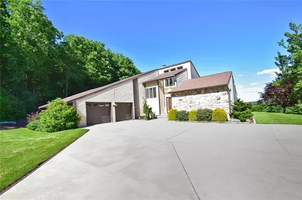 Franklin Township, PA 18235,840 Hemlock Trail