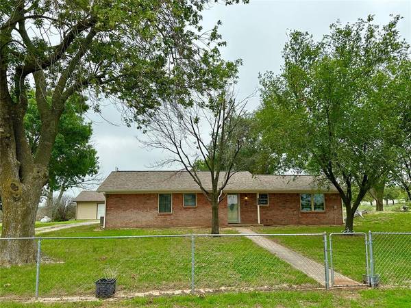 1801 Cuba Road, Bridgeport, TX 76426