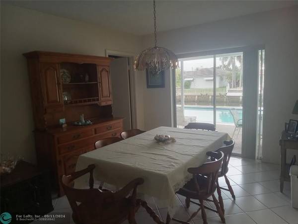 Boca Raton, FL 33487,756 Coventry St