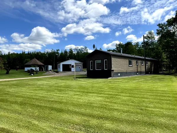 Rural Lac La Biche County, AB T0A2C0,63303 867 HWY #258