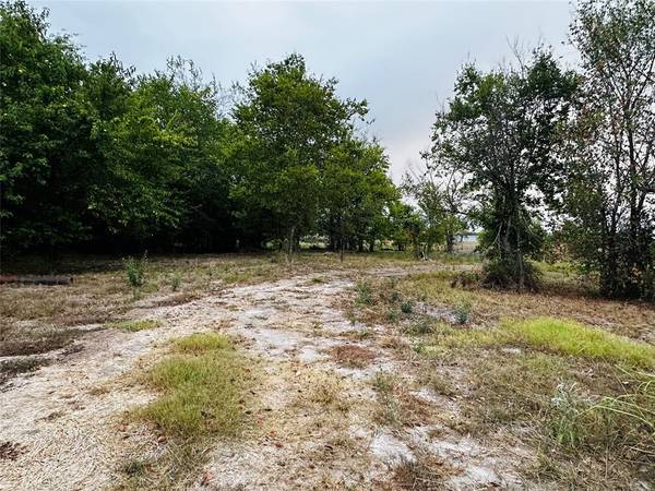 Lone Oak, TX 75453,5156 County Road 3228