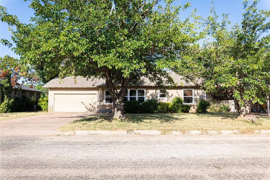 325 Woodlawn Drive, Abilene, TX 79603