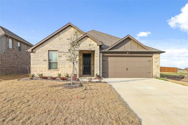 1005 Verde Creek Court, Crowley, TX 76036