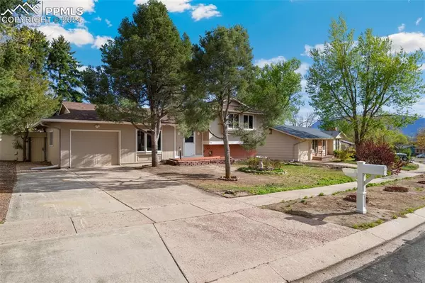 Colorado Springs, CO 80910,323 Kenady CIR