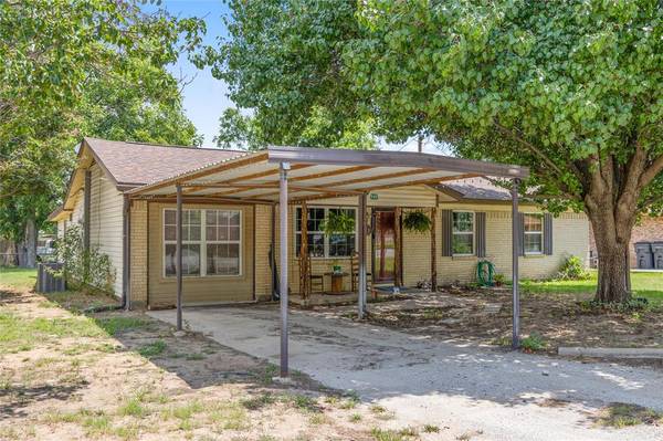 De Leon, TX 76444,949 Ladelle Street