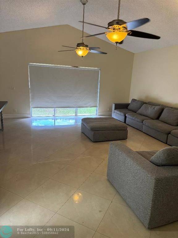 Fort Lauderdale, FL 33312,5201 SW 31st Ave  #241