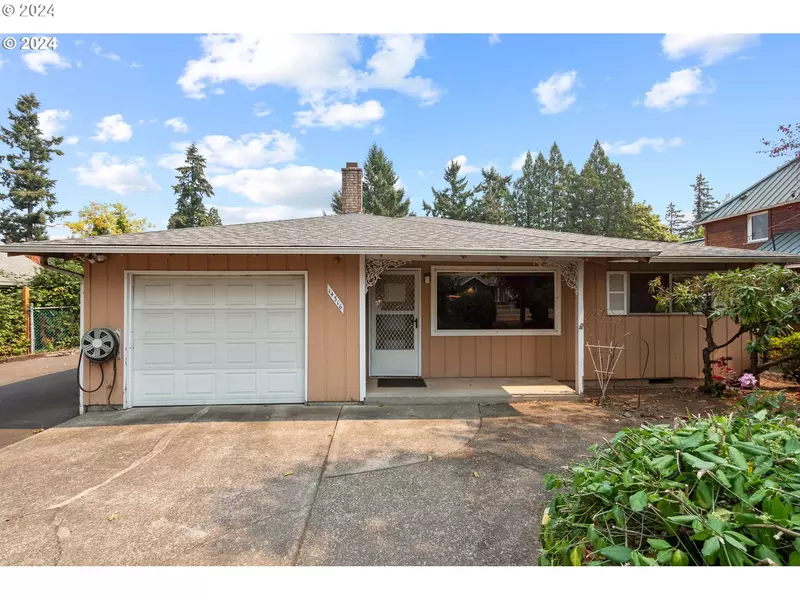 14316 SE OATFIELD RD, Milwaukie, OR 97267