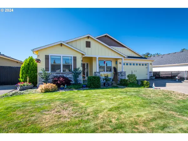 144 ZEPHYR DR,  Silver Lake,  WA 98645