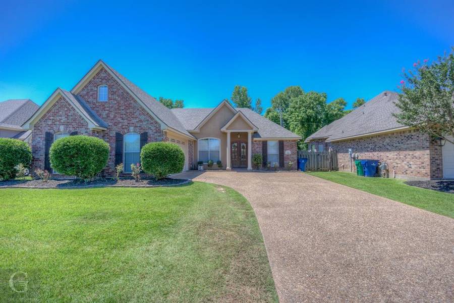 216 Gloucester Drive, Bossier City, LA 71111