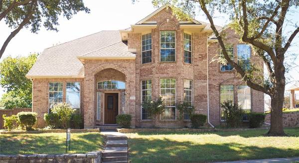 5106 Natchez Drive, Rowlett, TX 75088