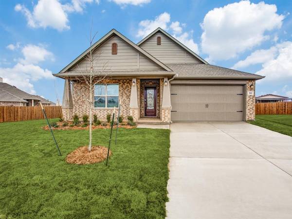 322 Attlee Drive, Fate, TX 75189