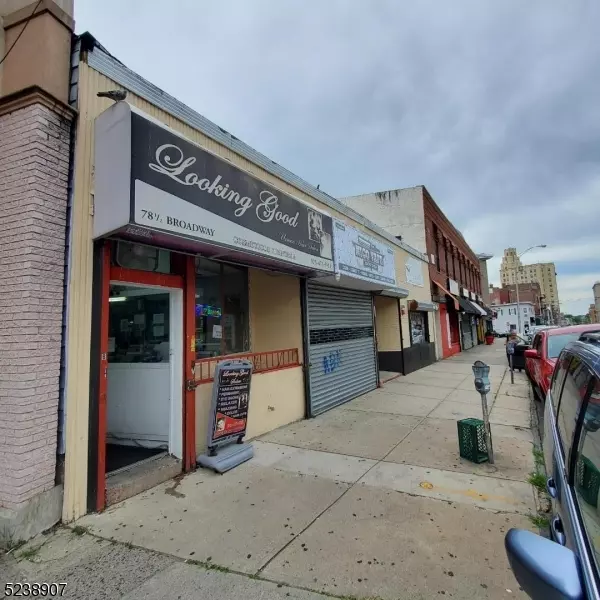 Passaic City, NJ 07055,76 Broadway