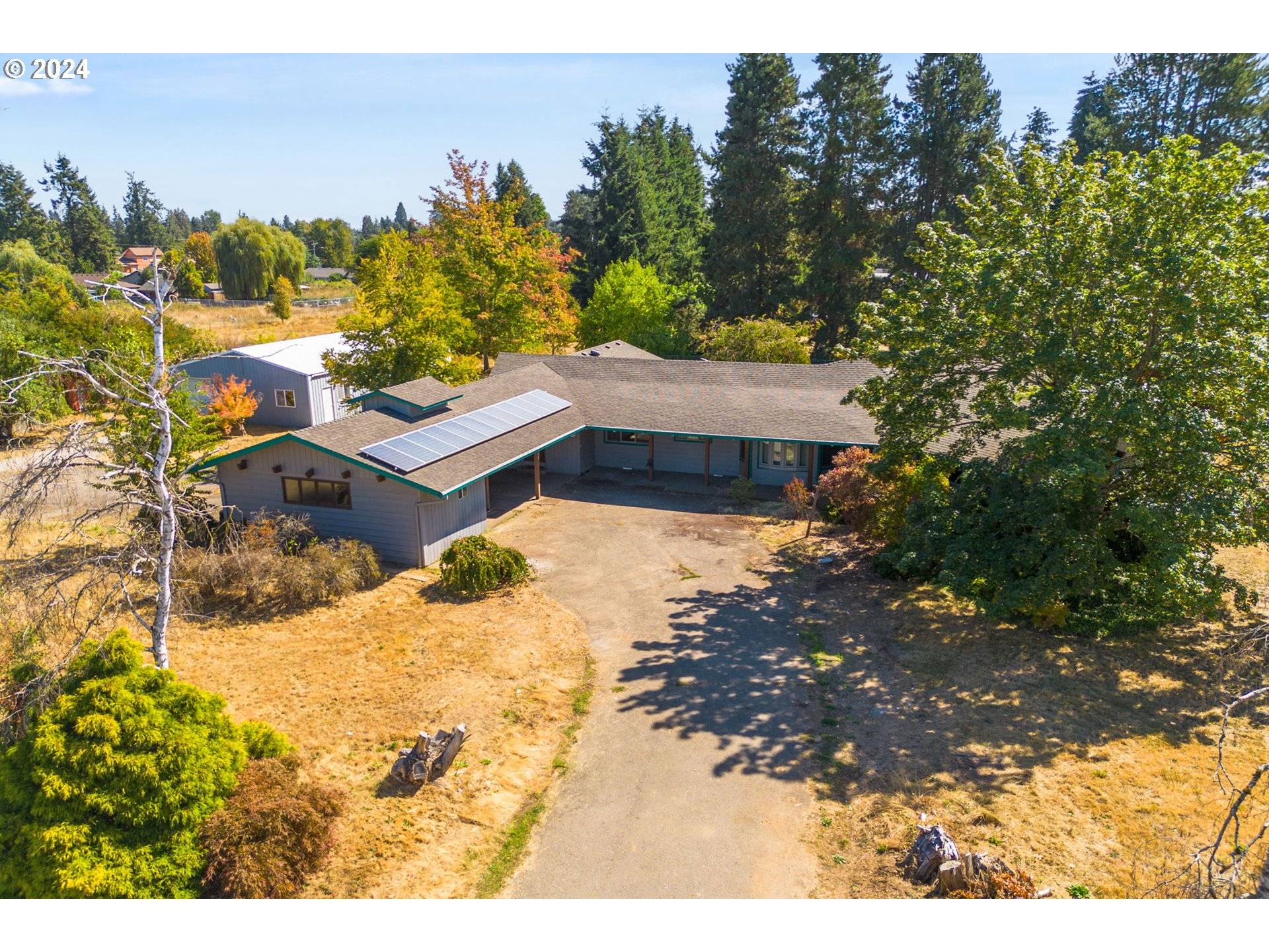 558 A ST, Woodburn, OR 97071