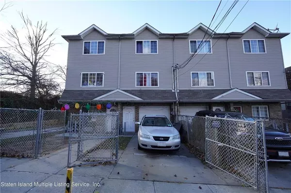 15 Federal PL, Staten  Island, NY 10303