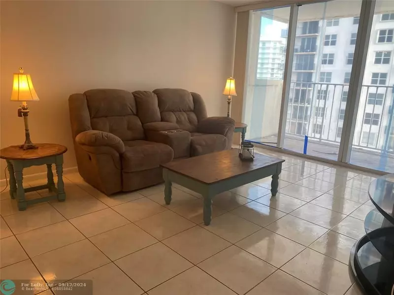 111 Briny Ave  #1407, Pompano Beach, FL 33062