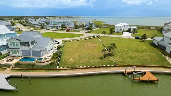 Rockport, TX 78382,155 Reserve Lane