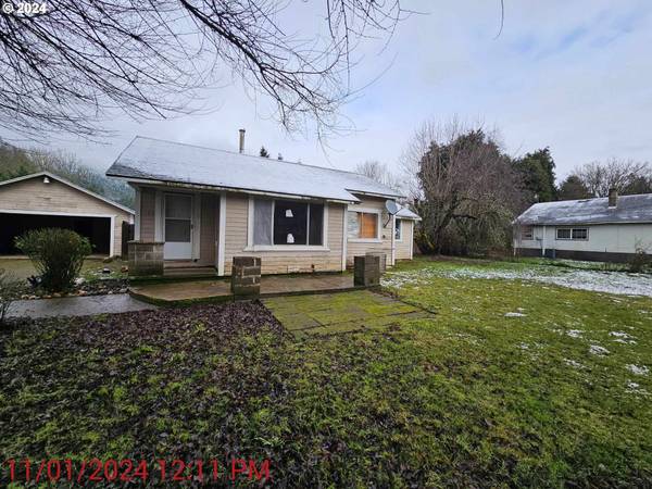 Glendale, OR 97442,166 REASONER LN