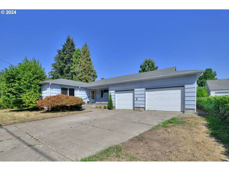 1097 FAIRWAY DR, Eugene, OR 97404