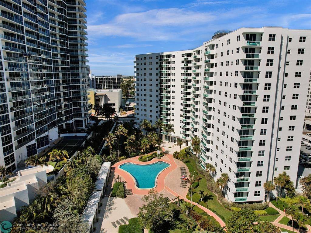 Hollywood, FL 33019,3001 S Ocean Dr  #1639