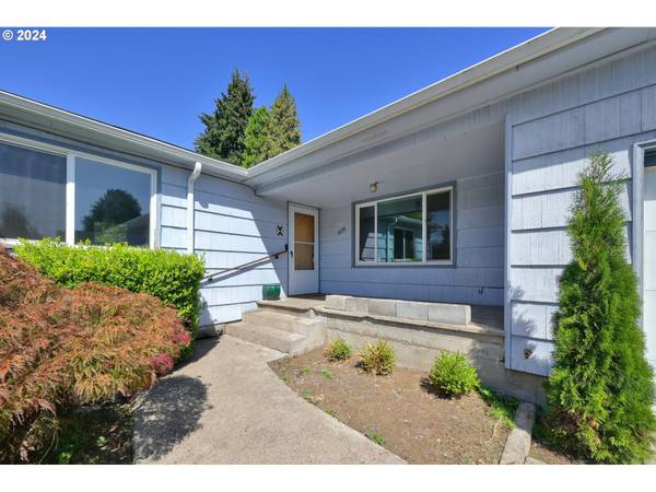 Eugene, OR 97404,1097 FAIRWAY DR