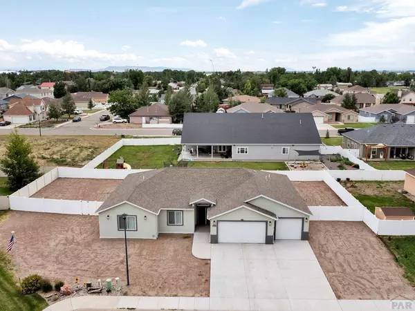 1112 Riverbend Ct, Alamosa, CO 81101