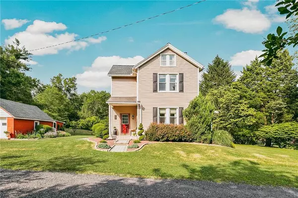 8207 Armstrong Lane, Washington Twp, PA 18080