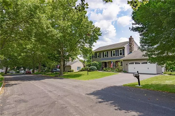 Upper Macungie Twp, PA 18051,7906 Woodsbluff Run