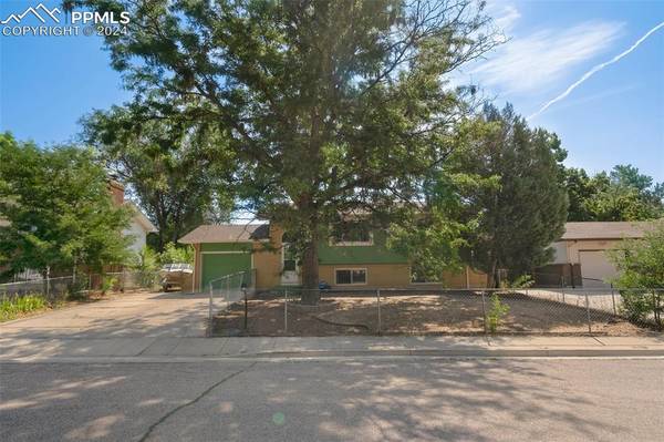 Colorado Springs, CO 80911,527 Syracuse ST