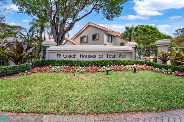 5700 Coach House Circle  #G, Boca Raton, FL 33486