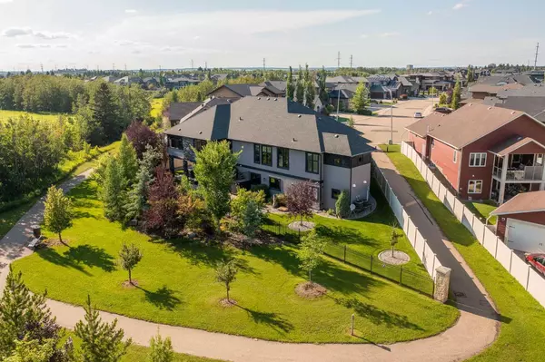 Red Deer, AB T4R 0M5,36 Sawyer Close