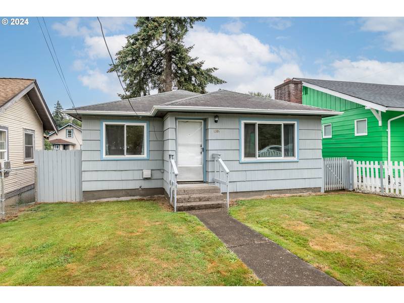 802 N 1ST AVE, Kelso, WA 98626