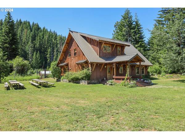 230 Jennings RD, Trout Lake, WA 98650