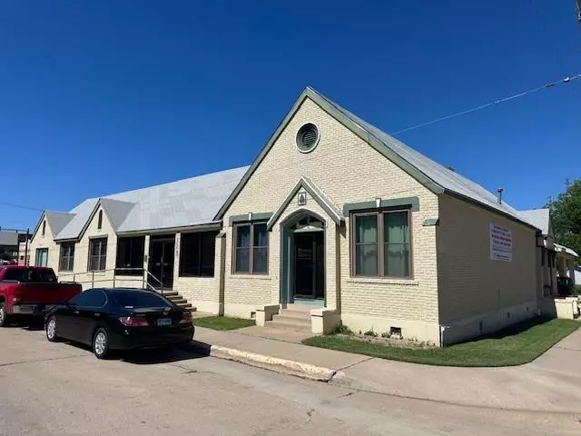 128 S Magdalen St, San Angelo, TX 76903