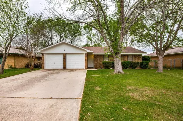 Denton, TX 76209,3323 Kingfisher Lane