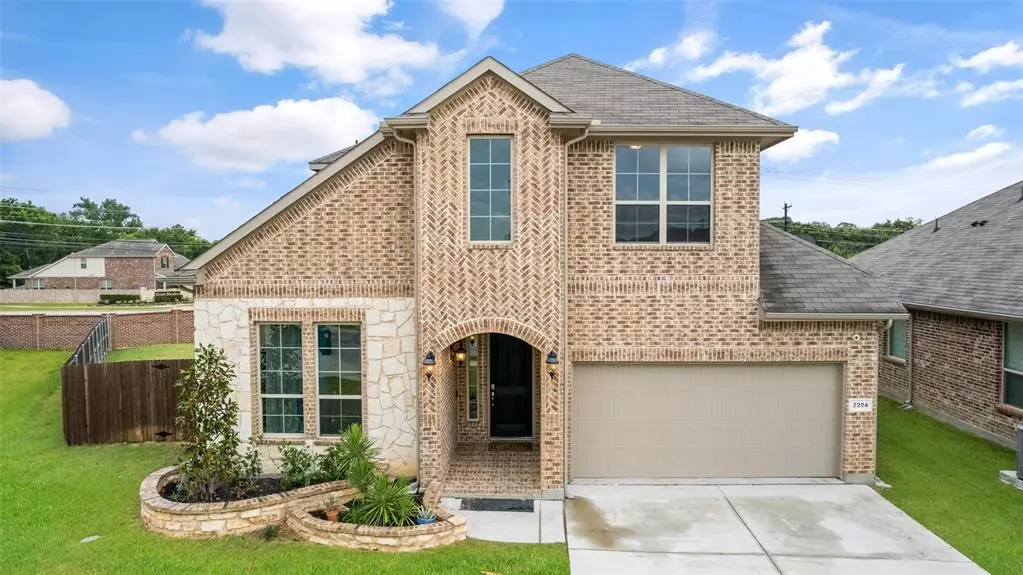 2204 Ringtail Drive, Denton, TX 76210