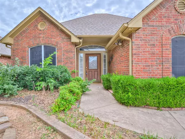 4020 Worthington, Norman, OK 73072