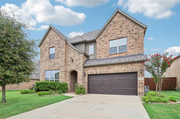 2101 Falcon Ridge Drive,  Mansfield,  TX 76063