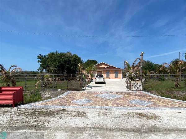 Clewiston, FL 33440,440 N CORAL ST