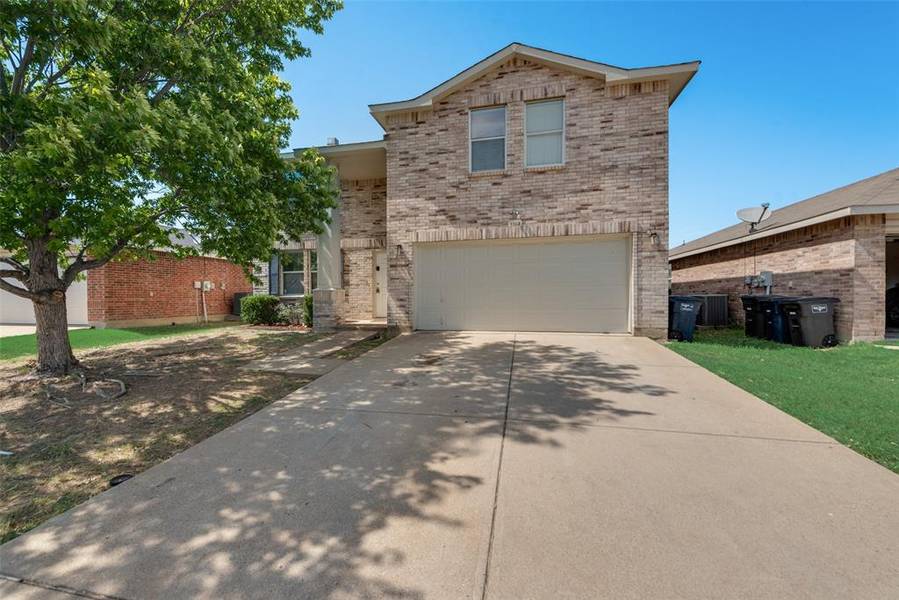 3964 Irish Setter Drive, Fort Worth, TX 76123