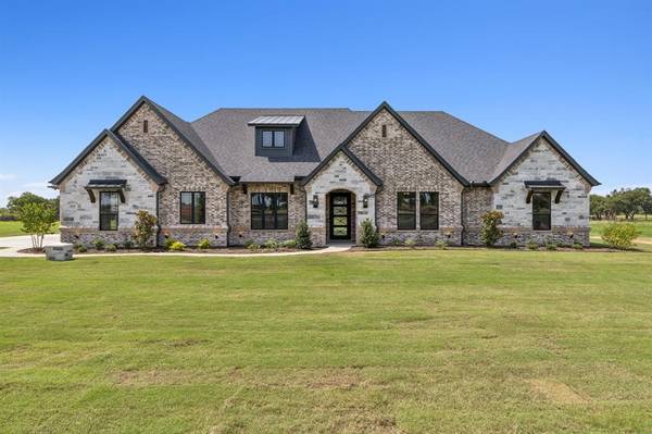 Weatherford, TX 76087,553 Royal Santana Run