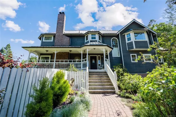 Salt Spring, BC V8K 2V8,163 Seaview Ave