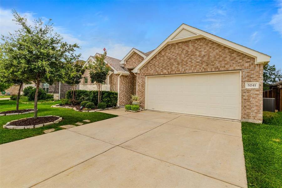 5241 Dolph Briscoe Drive, Forney, TX 75126