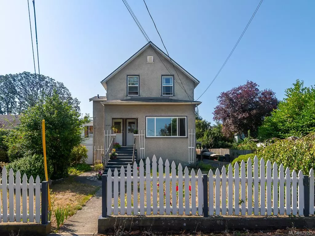 Victoria, BC V8R 1N1,1869 Leighton Rd