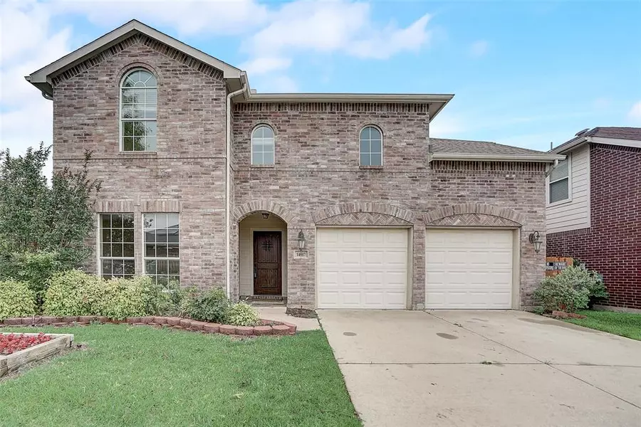 14017 Lost Spurs Road, Fort Worth, TX 76262