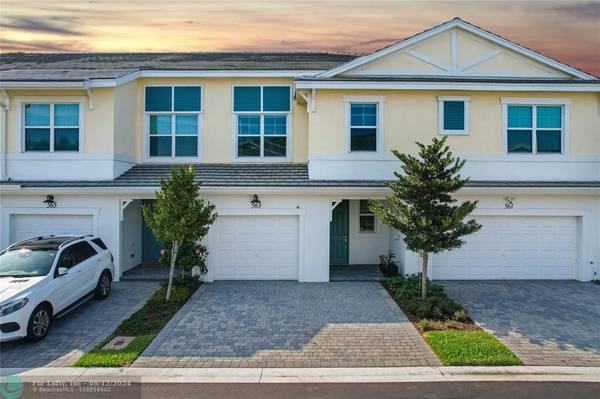 563 Sanderling Cir  #563, Deerfield Beach, FL 33442