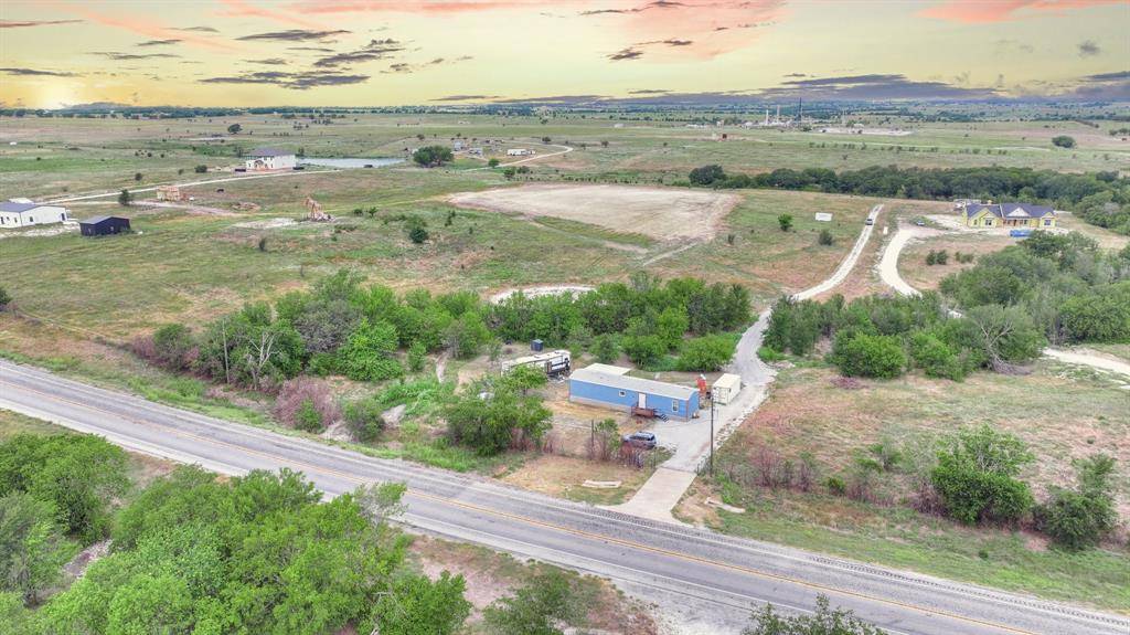 9105 N 51 Farm to Market Road, Decatur, TX 76234