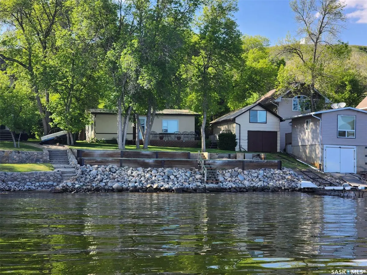 Crooked Lake, SK S0G 2B0,61 Elk ROAD