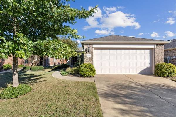 2638 Honeybee Lane, Frisco, TX 75036