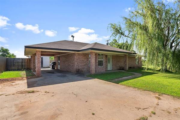 118 Amy Court, Collinsville, TX 76233