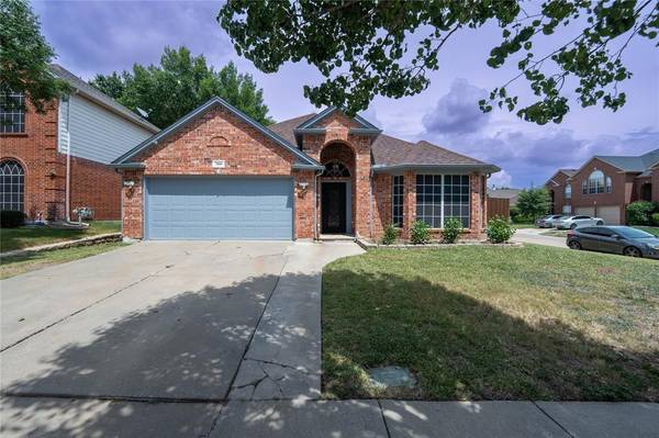 7800 Orland Park Circle,  Fort Worth,  TX 76137